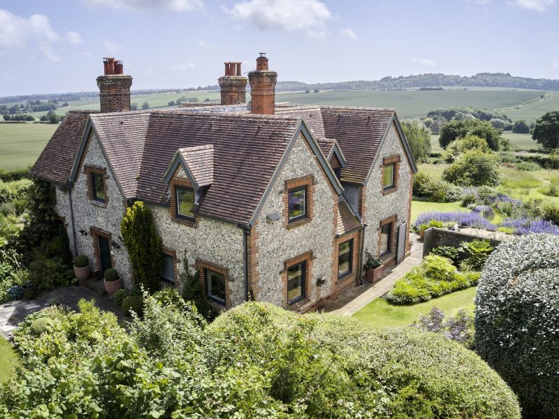 HF 410 Windows, HS 330 Lift & Slide Doors, HV 450 Windows with Integrated Blinds (all in Timber-Aluminium), KF 410 uPVC-Aluminium Windows