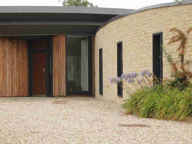 AT540 Aluminium Entrance Door, HX300 Timber-Aluminium Fixed Glazing