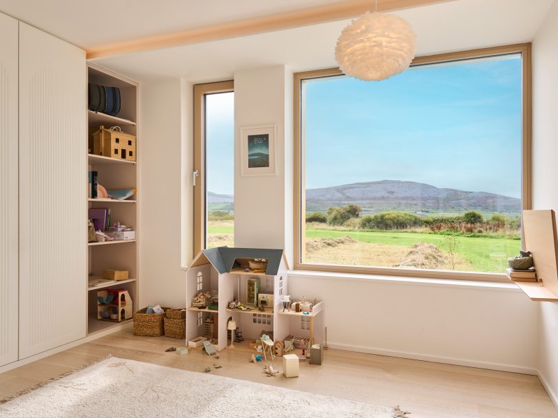 HF 410 Timber-Aluminium Windows