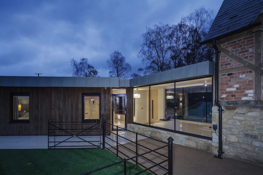 aluminium clad windows